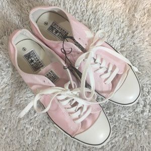 🆕 CONVERSE ONE STAR 💕 Pink Shoes